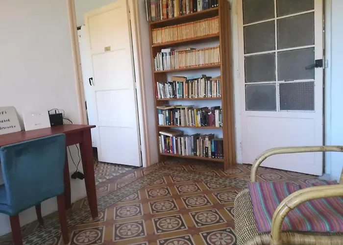 Hostel El Hacedor La Aldea del Portillo del Busto