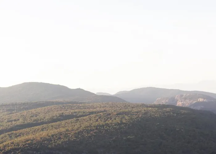 El Hacedor La Aldea del Portillo del Busto